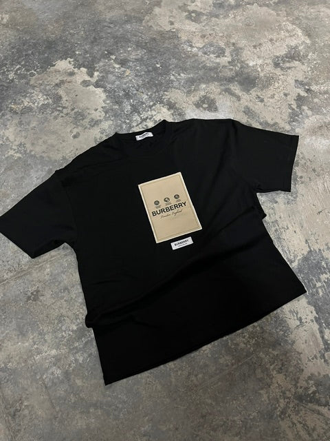 BURBERRY CAMISETA NEGRA PARCHE LOGO